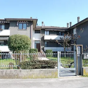 Vera Apartment