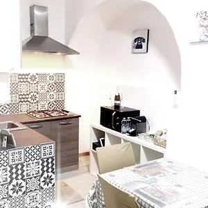 https://ortensia-c-house.sicilyhotelsitaly.net
