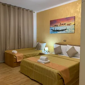 Venice House Homestay